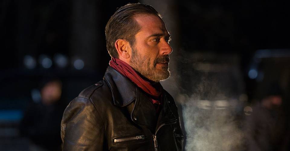 Negan Is All Smiles in New Walking Dead S7 Key Art Negan Is All Smiles in New Walking Dead S7 Key Art